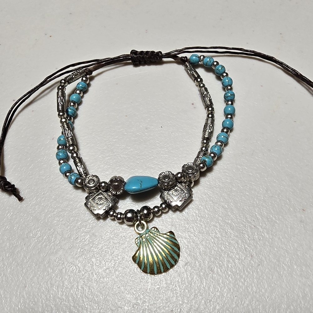 Seashell Charmed Turquoise Silver Tone Bracelet 18 Pre Owned